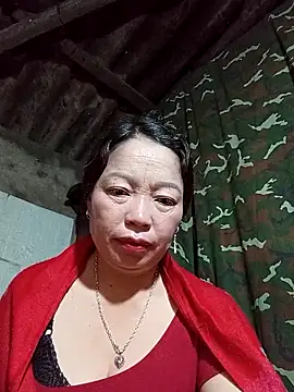 Snapshot of _Helala_ chatting on 11/12/25, 09:18 Helala online show from 11/12/25, 09:18