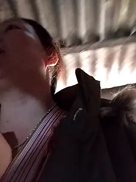 Snapshot of _Helala_ chatting on 12/03/25, 07:19 Helala online show from 12/03/25, 07:19