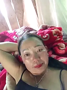 Snapshot of _Helala_ chatting on 10/13/25, 04:58 Helala online show from 10/13/25, 04:58