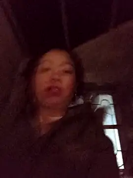 Snapshot of _Helala_ chatting on 11/28/25, 08:53 Helala online show from 11/28/25, 08:53