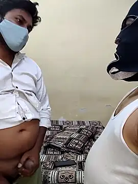 Hot modal online show from 05/27/26, 05:31