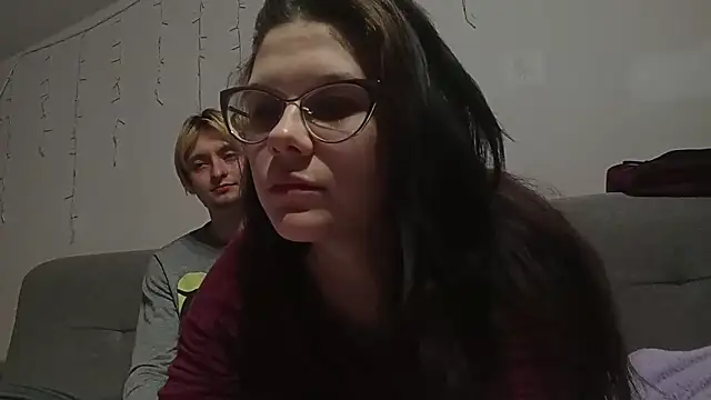 LaVostraDorothy online show from 04/12/26, 07:50