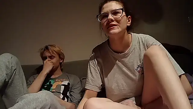 LaVostraDorothy online show from 03/15/26, 07:54