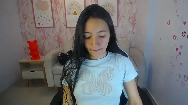 Snapshot of Kylie_ch1 chatting on 09/12/25, 10:48 Kylie ch1 online show from 09/12/25, 10:48