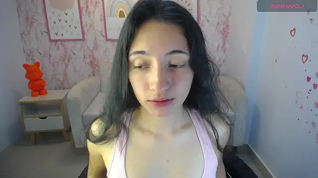 Snapshot of Kylie_ch1 chatting on 10/07/25, 03:24 Kylie ch1 online show from 10/07/25, 03:24