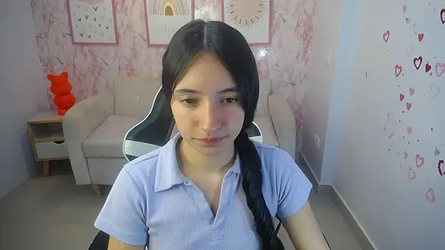 Kylie ch1 online show from 11/23/25, 10:36