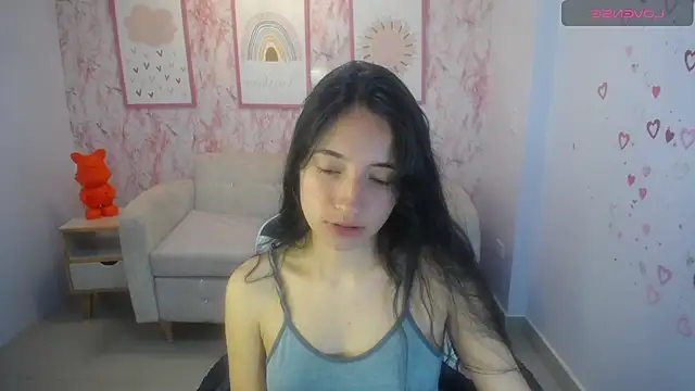 Snapshot of Kylie_ch1 chatting on 10/08/25, 11:01 Kylie ch1 online show from 10/08/25, 11:01