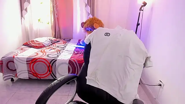 Aron Boyy online show from 05/27/26, 09:22