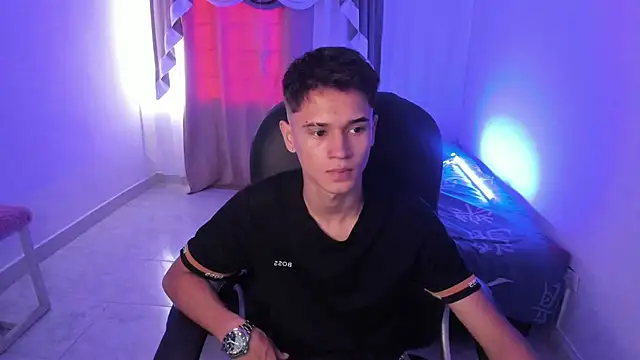 Aron Boyy online show from 11/01/25, 08:46