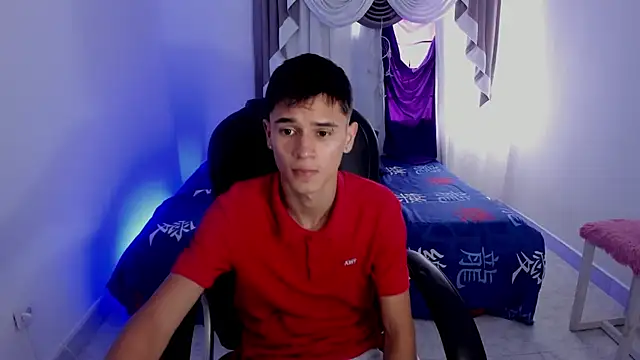 Aron Boyy online show from 10/01/25, 08:13