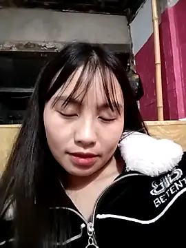   Sasulq   online show from 10/18/25, 07:27