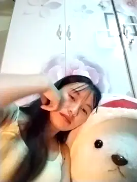   Sasulq   online show from 09/25/25, 10:54