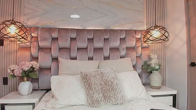 DulceEstrella  online show from 04/15/26, 12:53