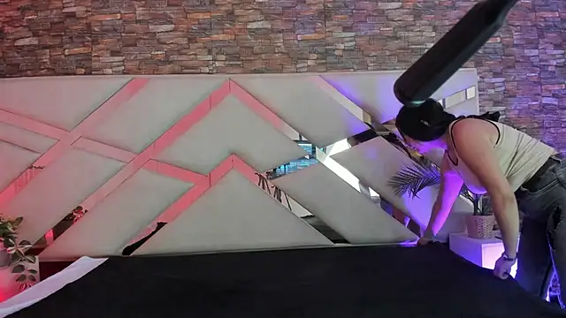 Valery Brand online show from 01/13/26, 12:20