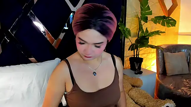 Snapshot of Valery_Brand chatting on 07/03/26, 11:50 Valery Brand online show from 07/03/26, 11:50