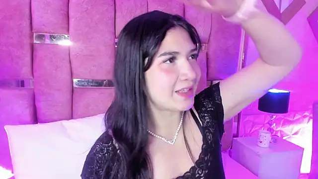 Snapshot of Valery_Brand chatting on 07/15/26, 12:34 Valery Brand online show from 07/15/26, 12:34