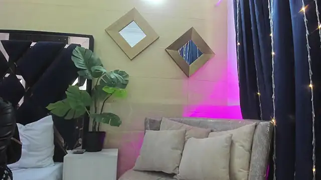 Valery Brand online show from 04/10/26, 12:23