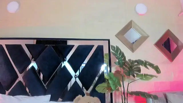 Valery Brand online show from 03/27/26, 12:06