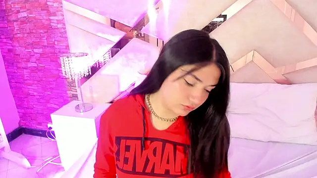 Snapshot of Valery_Brand chatting on 10/22/25, 12:26 Valery Brand online show from 10/22/25, 12:26