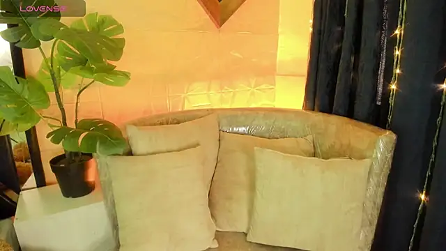 Valery Brand online show from 04/13/26, 11:47