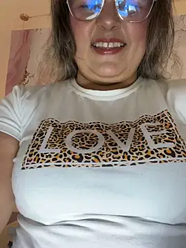 Lucy Milf 474 online show from 04/13/26, 06:45