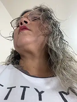 Lucy Milf 474 online show from 03/20/26, 12:06