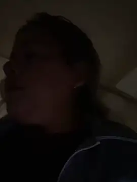 Snapshot of Lucy_Milf_474 chatting on 12/18/25, 11:36 Lucy Milf 474 online show from 12/18/25, 11:36