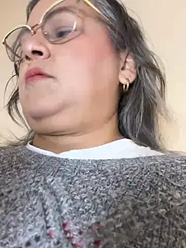 Lucy Milf 474 online show from 03/11/26, 12:10