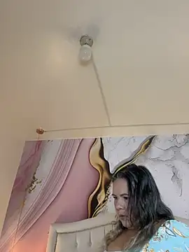Snapshot of Lucy_Milf_474 chatting on 05/08/26, 11:58 Lucy Milf 474 online show from 05/08/26, 11:58
