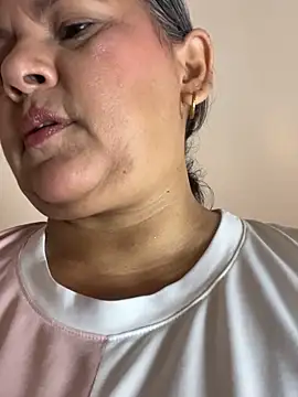 Lucy Milf 474 online show from 02/24/26, 12:06