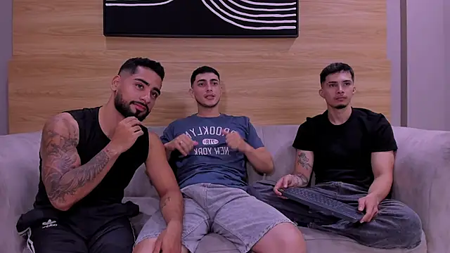 mike friends online show from 02/07/26, 01:02