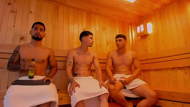 Snapshot of mike_friends chatting on 09/09/25, 12:32 mike friends online show from 09/09/25, 12:32