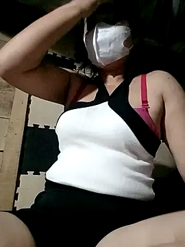 Surrilove online show from 10/17/25, 11:45