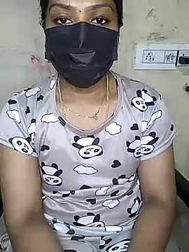 Tamil Attitude queen online show from 10/18/25, 07:49