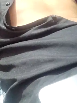 Snapshot of hot_genz chatting on 10/30/25, 03:31 hot genz online show from 10/30/25, 03:31