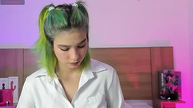 Akatsumi  online show from 02/16/26, 05:22