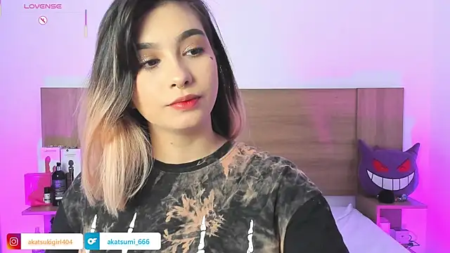 Snapshot of Akatsumi_ chatting on 11/23/25, 12:53 Akatsumi online show from 11/23/25, 12:53