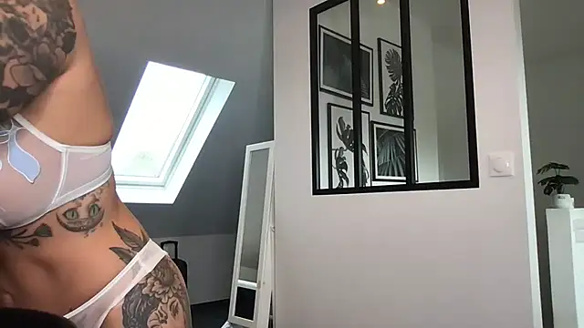 AmyStone   online show from 02/06/26, 11:28