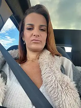 AmyStone   online show from 11/26/25, 09:53