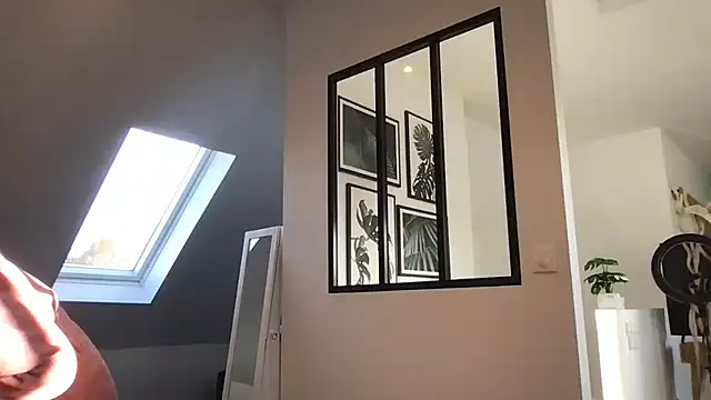 AmyStone   online show from 02/16/26, 08:35