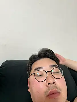 gayfucuxuc online show from 11/26/25, 02:28