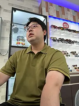 gayfucuxuc online show from 09/25/25, 01:44