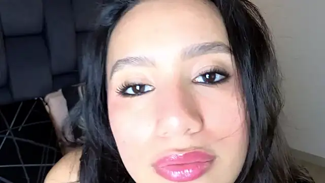 Snapshot of Calipso_Parisi chatting on 02/27/26, 01:44 Calipso Parisi online show from 02/27/26, 01:44