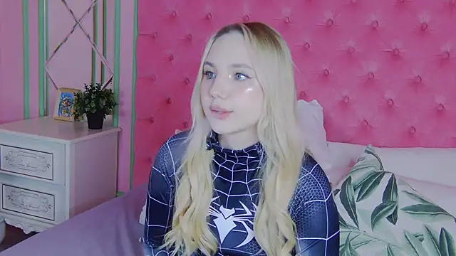 Sky Cutie online show from 03/15/26, 05:14