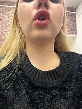 Sky Cutie online show from 01/12/26, 04:30