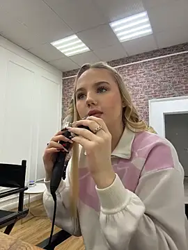 Sky Cutie online show from 01/06/26, 04:49