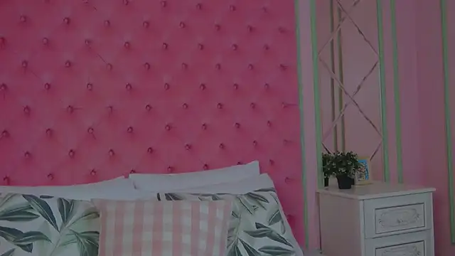 Sky Cutie online show from 11/07/25, 04:39