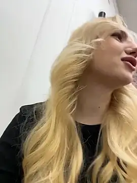 Sky Cutie online show from 02/07/26, 04:20