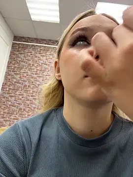 Sky Cutie online show from 02/09/26, 04:43