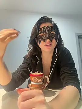 0gece0 online show from 02/03/26, 09:47